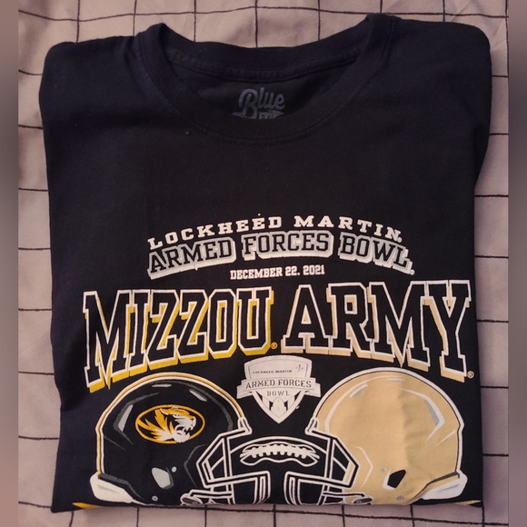 Blue 84 Other - 🍻2 For $15 🤝 Men's Missouri Tigers vs Black Knights  Lockheed Shirt